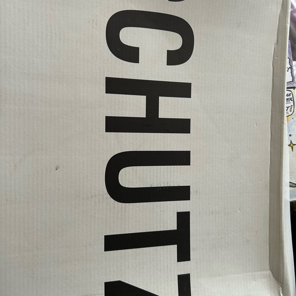 Green Boots - Picture 7 of 7